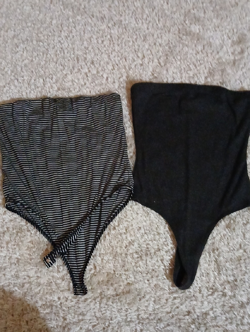 STRAPLES THONG BODYSUITS